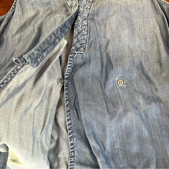 ANTHROPOLOGIE Holding Horses Stitched Chambray Vest Tie Waist Size Small - Picture 9 of 15
